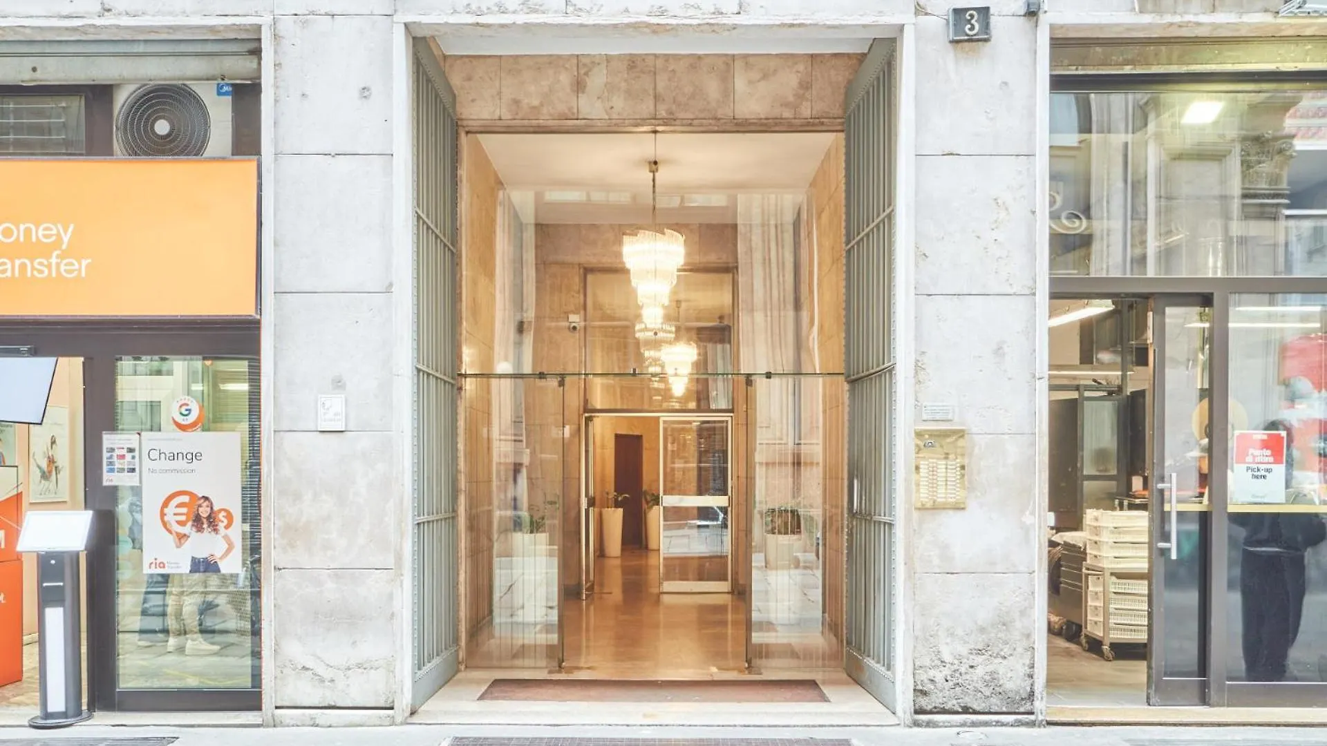 Easylife - Raffinato Appartamento In Duomo Milan 0*,