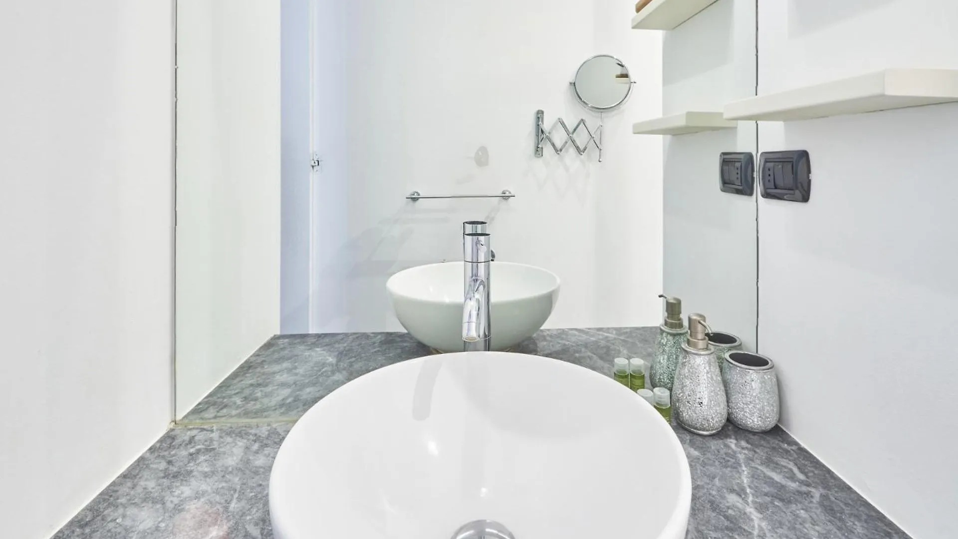 Appartement Easylife - Raffinato Appartamento In Duomo Milaan Italië